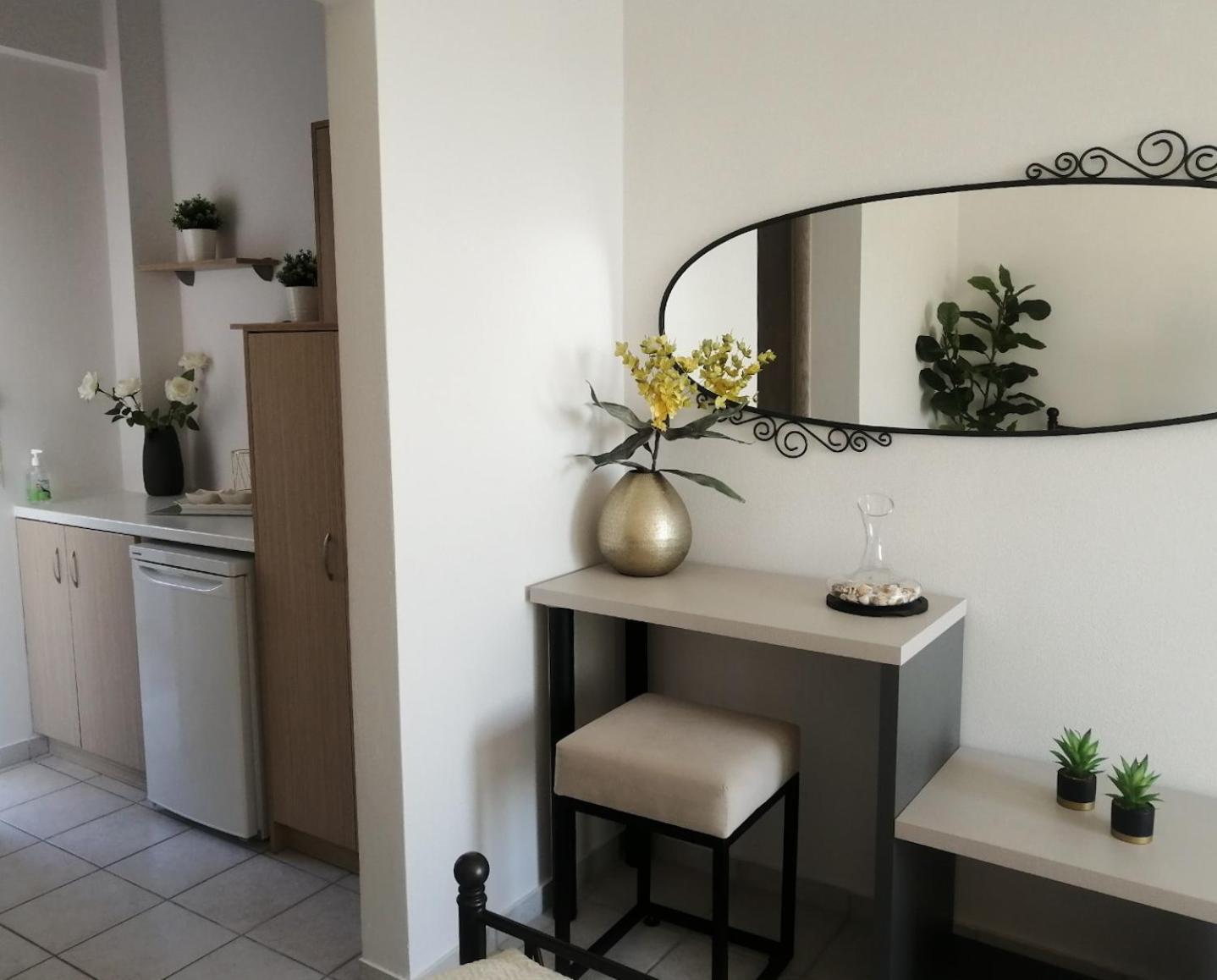 Anel Rooms Himare Eksteriør bilde
