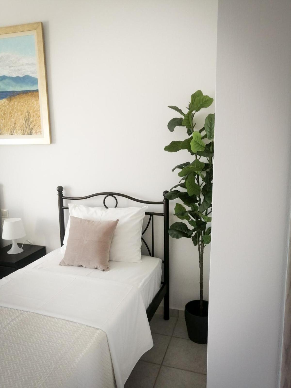 Anel Rooms Himare Eksteriør bilde